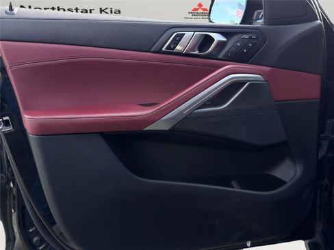 Used 2022 BMW X6 xDrive40i w/ M Sport Package image 24