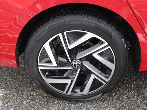 Used 2022 Volkswagen Jetta SEL image 36