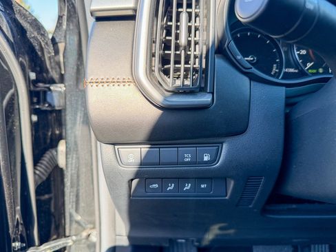 Used 2025 MAZDA CX-50 AWD 2.5 Hybrid w/ Premium Pkg image 17