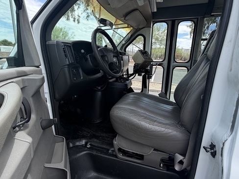 Used 2004 Chevrolet Express 3500 w/ School Bus Package RWD image 14