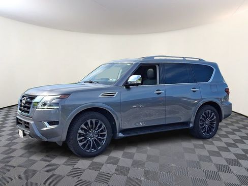 Used 2024 Nissan Armada Platinum w/ Captain's Chairs Package AWD/4WD image 5