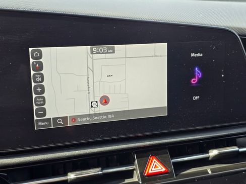 Certified 2024 Kia Niro Wind w/ Wind Preserve Package FWD image 30
