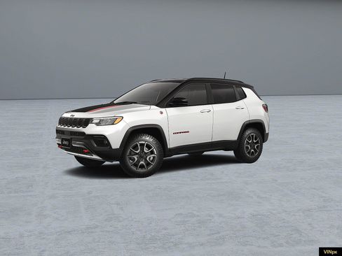 New 2026 Jeep Compass Trailhawk AWD/4WD image 2
