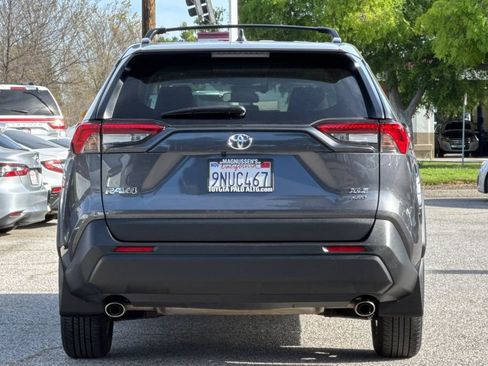 Certified 2023 Toyota RAV4 XLE w/ Convenience Package image 4
