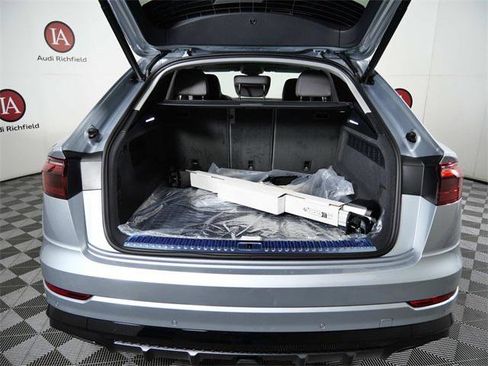 New 2025 Audi Q8 Premium Plus image 10