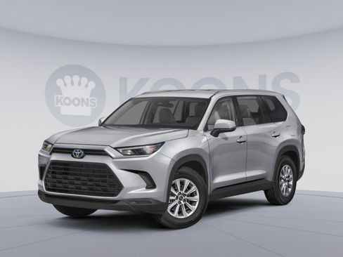 Used 2025 Toyota Grand Highlander FWD image 1