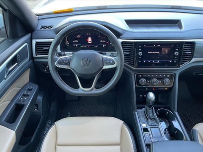 Used 2023 Volkswagen Atlas Cross Sport SE w/ Black Wheel Package