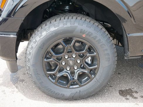 New 2026 Ford F150 XLT w/ Equipment Group 302A MID AWD/4WD image 8