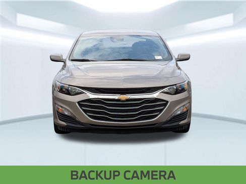 Used 2025 Chevrolet Malibu LT FWD image 12