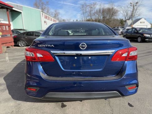 Used 2019 Nissan Sentra S image 4