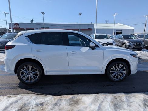 Used 2025 MAZDA CX-5 Signature image 8