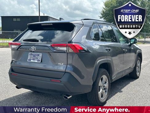 Used 2025 Toyota RAV4 XLE FWD image 6