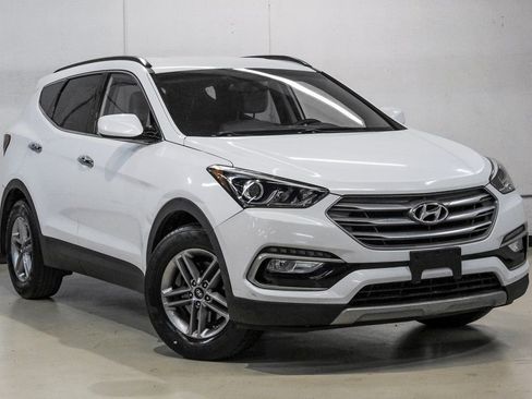 Used 2017 Hyundai Santa Fe Sport image 8