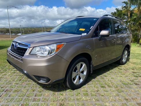 Used 2015 Subaru Forester 2.5i Premium w/ All-Weather Package AWD/4WD image 21