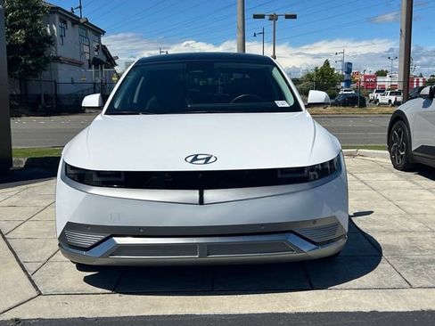 Certified 2023 Hyundai Ioniq 5 Limited w/ Cargo Package RWD image 4