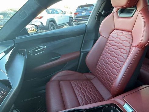 Used 2024 Audi e-tron GT Prestige w/ Prestige Package image 20