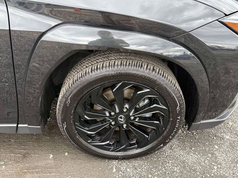 Used 2025 Lexus UX 300h AWD image 7