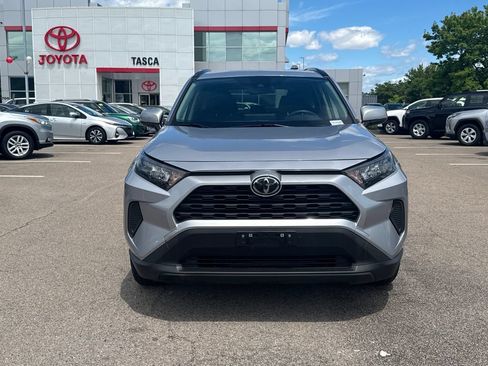 Used 2019 Toyota RAV4 LE w/ All Weather Liner Package AWD/4WD image 2