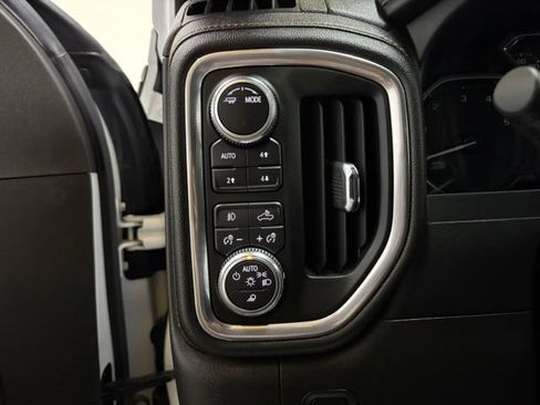 Used 2022 GMC Sierra 2500 AT4 w/ Gooseneck/5TH Wheel Package AWD/4WD image 49
