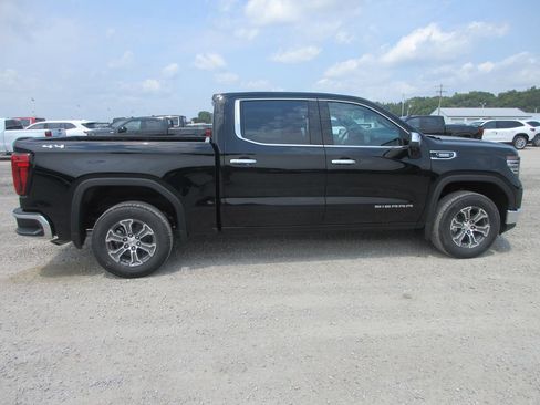 New 2026 GMC Sierra 1500 SLT w/ SLT Convenience Package AWD/4WD image 3