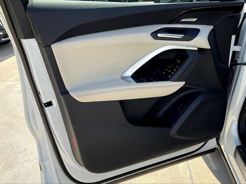 New 2025 Audi Q5 Premium Plus image 10