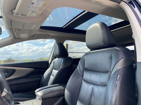 Used 2016 Nissan Murano Platinum w/ Platinum Technology Package image 9