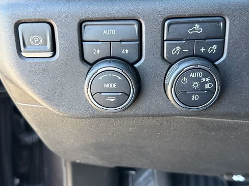 Used 2023 Chevrolet Silverado 1500 RST image 14