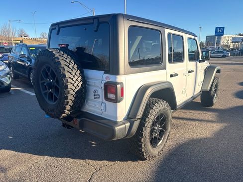 Used 2024 Jeep Wrangler Willys 4xe image 9