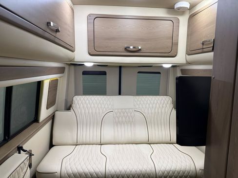 Used 2024 Mercedes-Benz Sprinter 3500 image 34