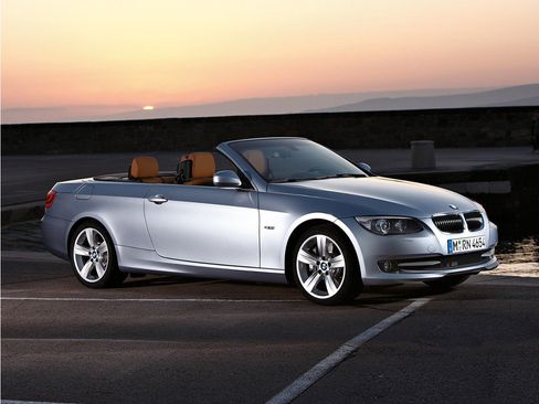 Used 2011 BMW 335i Convertible RWD image 1