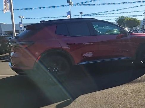 New 2026 Chevrolet Equinox EV RS image 8