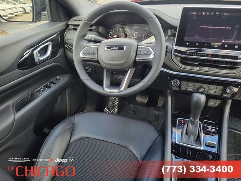 New 2026 Jeep Compass Latitude image 12