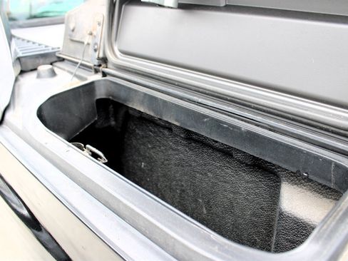 Used 2006 Cadillac Escalade EXT image 13