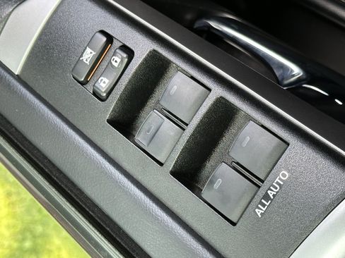 Used 2020 Toyota 4Runner SR5 Premium w/ Moonroof Package image 53