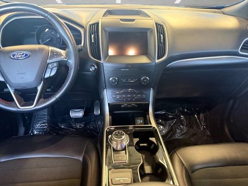 Used 2020 Ford Edge ST-Line image 3