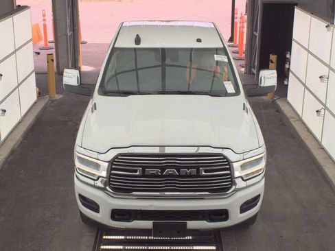 Used 2024 RAM 2500 Laramie w/ Safety Group AWD/4WD image 3