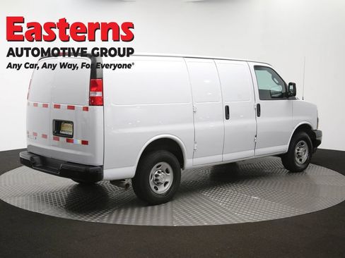 Used 2021 Chevrolet Express 2500 RWD image 38