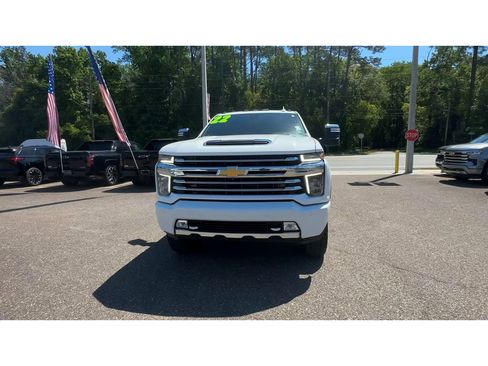 Used 2022 Chevrolet Silverado 3500 High Country w/ Technology Package AWD/4WD image 7