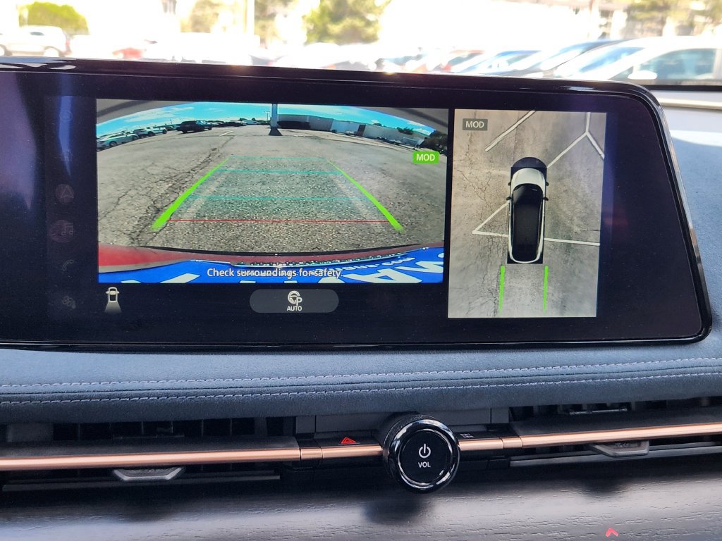 Certified 2024 Nissan Ariya AWD image 13