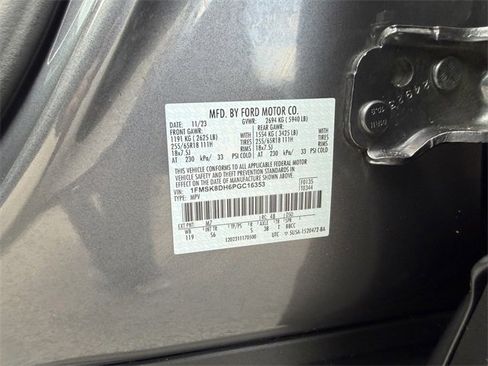 Certified 2023 Ford Explorer XLT w/ Equipment Group 202A image 32
