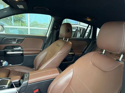 Used 2023 Mercedes-Benz GLA 250 image 8
