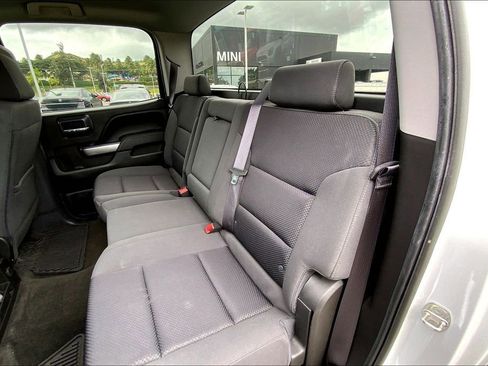 Used 2017 Chevrolet Silverado 1500 LT image 25