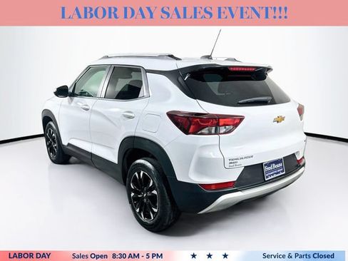 Used 2023 Chevrolet TrailBlazer LT w/ Convenience Package AWD/4WD image 5