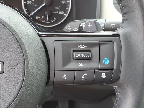 Certified 2023 Nissan Rogue SV w/ SV Premium B Package image 28