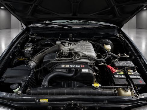 Used 2003 Toyota Tacoma PreRunner RWD image 5