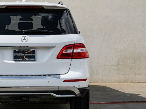 Used 2015 Mercedes-Benz ML 350 2WD w/ Premium 1 Package image 44