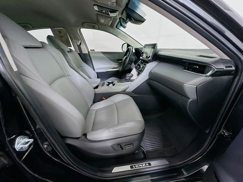 Used 2021 Toyota Venza XLE w/ Softex Package AWD/4WD image 31