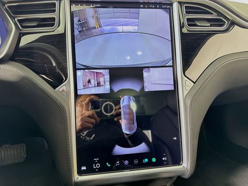 Used 2017 Tesla Model S 100D image 32