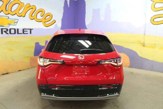 Used 2024 Honda HR-V EX-L image 7