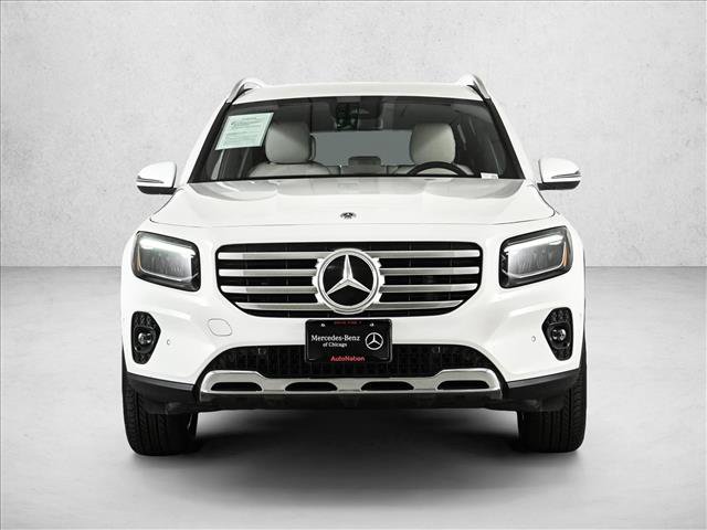Used 2025 Mercedes-Benz GLB 250 4MATIC image 2